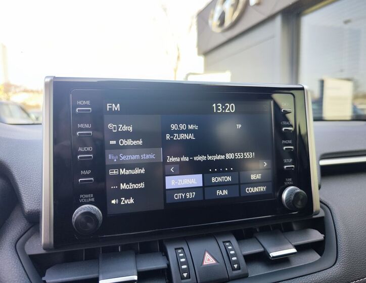 Toyota RAV4 16