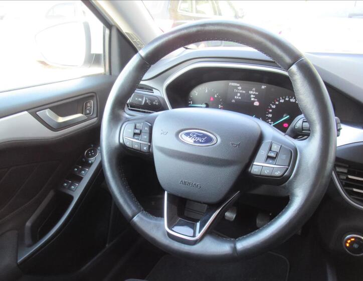 Ford Focus 13