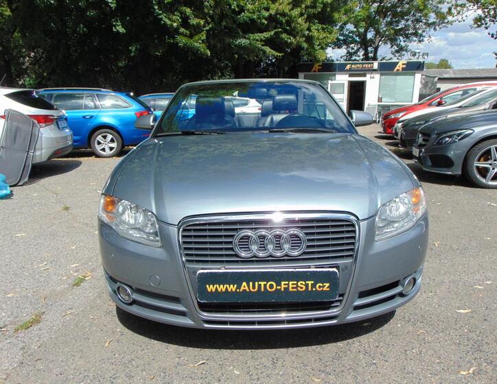 Audi A4 2