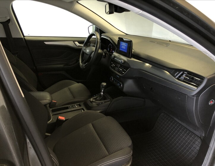Ford Focus 12
