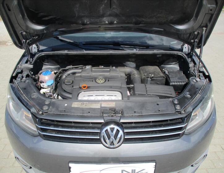 Volkswagen Touran 20