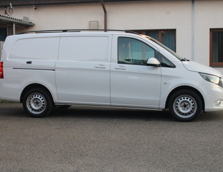 Mercedes-Benz Vito 3