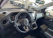 Mercedes-Benz Vito 12