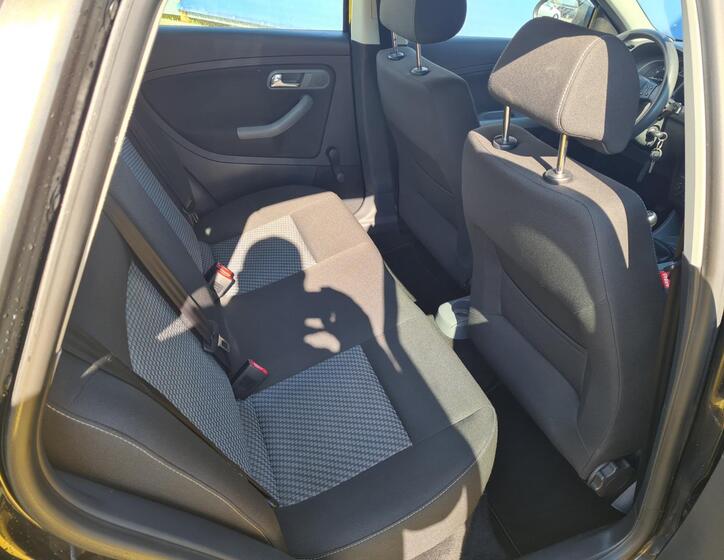 Seat Ibiza 10