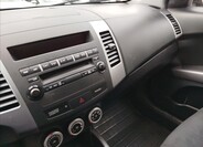 Mitsubishi Outlander 13