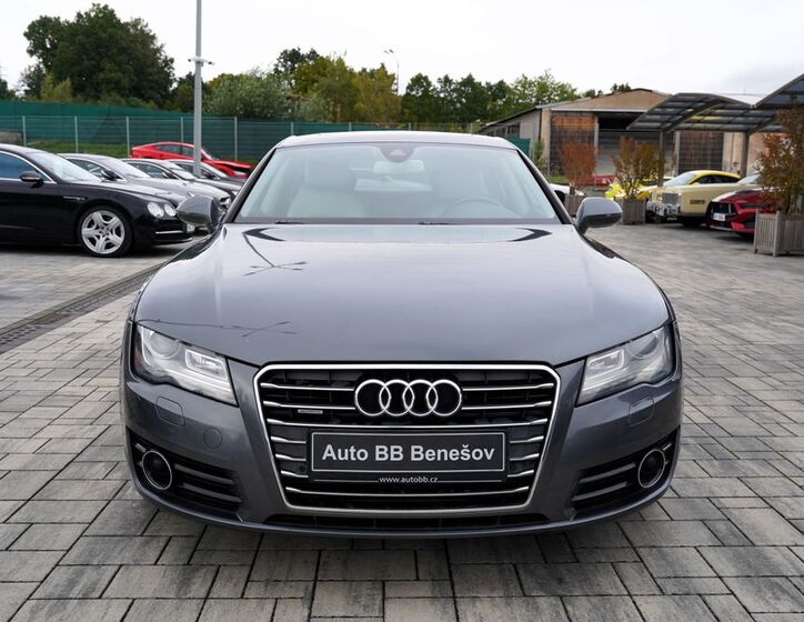 Audi A7 1