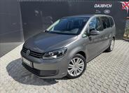 Volkswagen Touran 1
