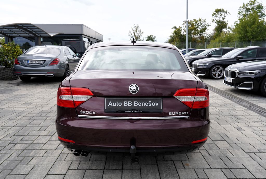 Škoda Superb