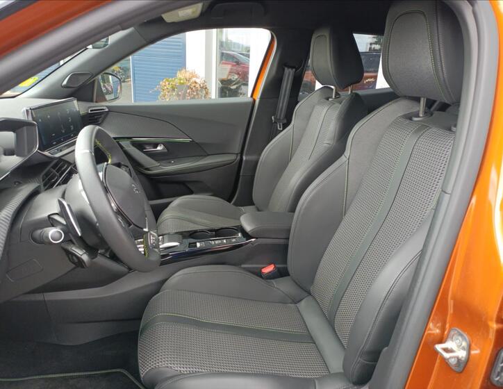 Peugeot 2008 10