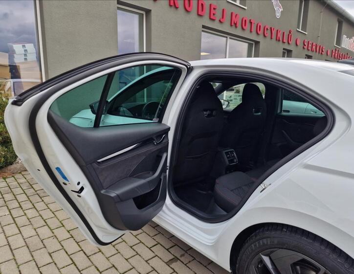 Škoda Octavia 18