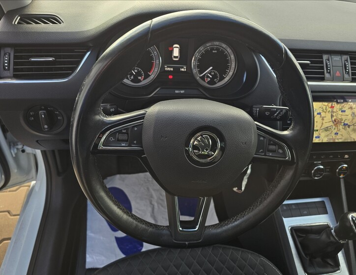 Škoda Octavia 11