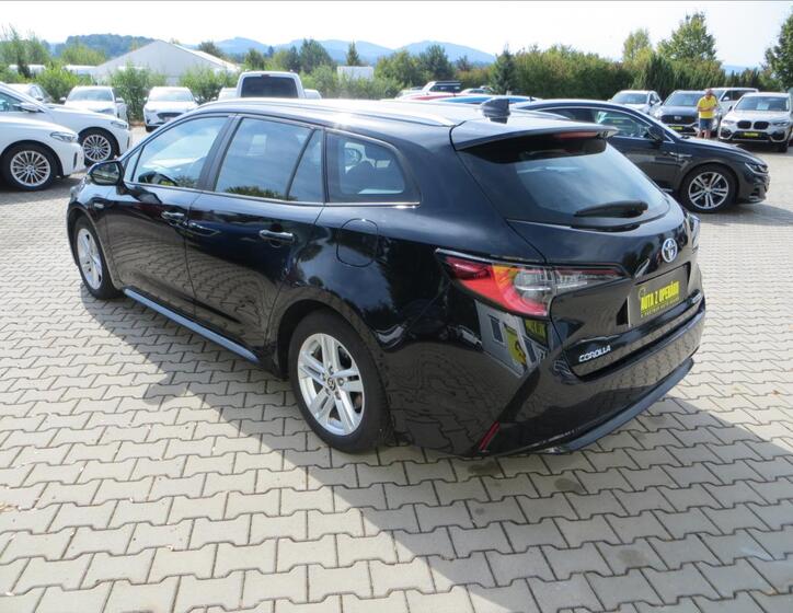 Toyota Corolla 5