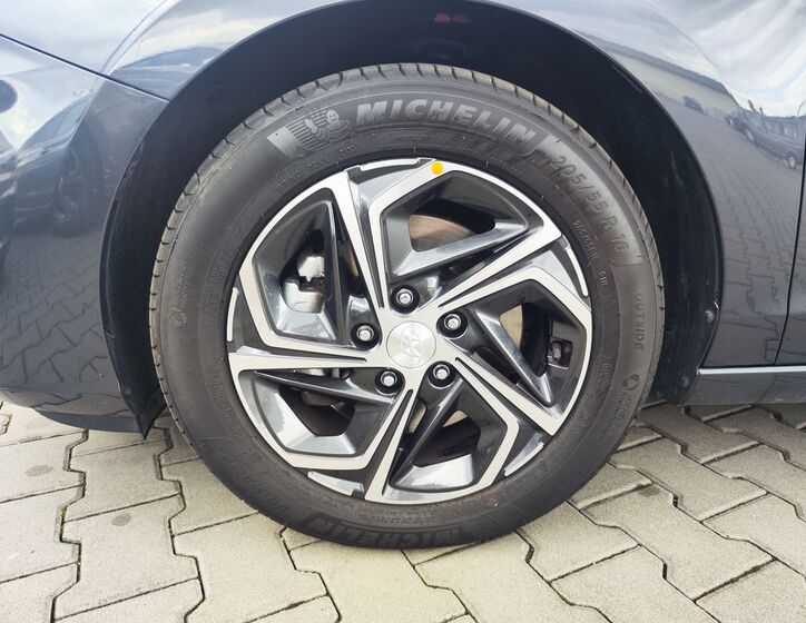 Hyundai i30 31