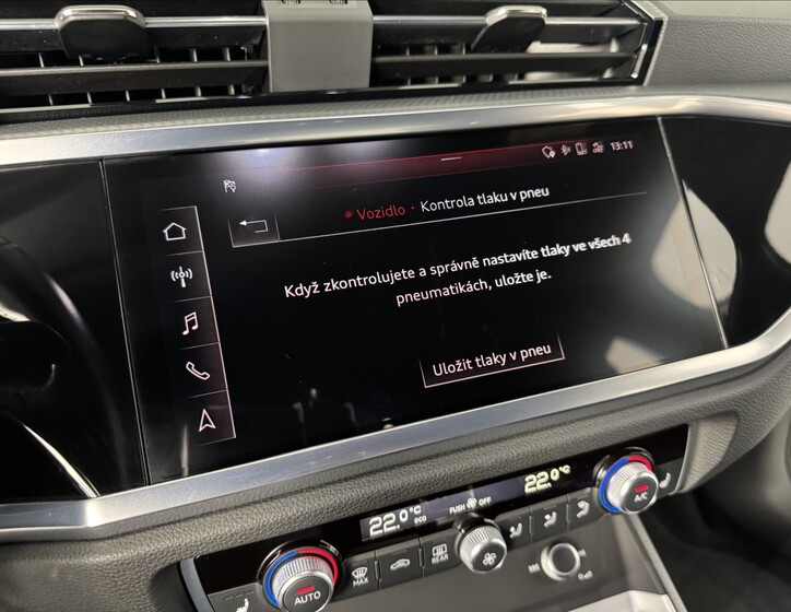 Audi Q3 31