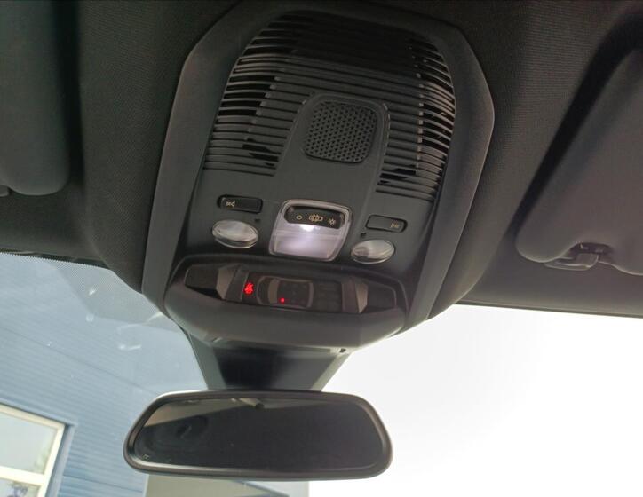 Peugeot 5008 16