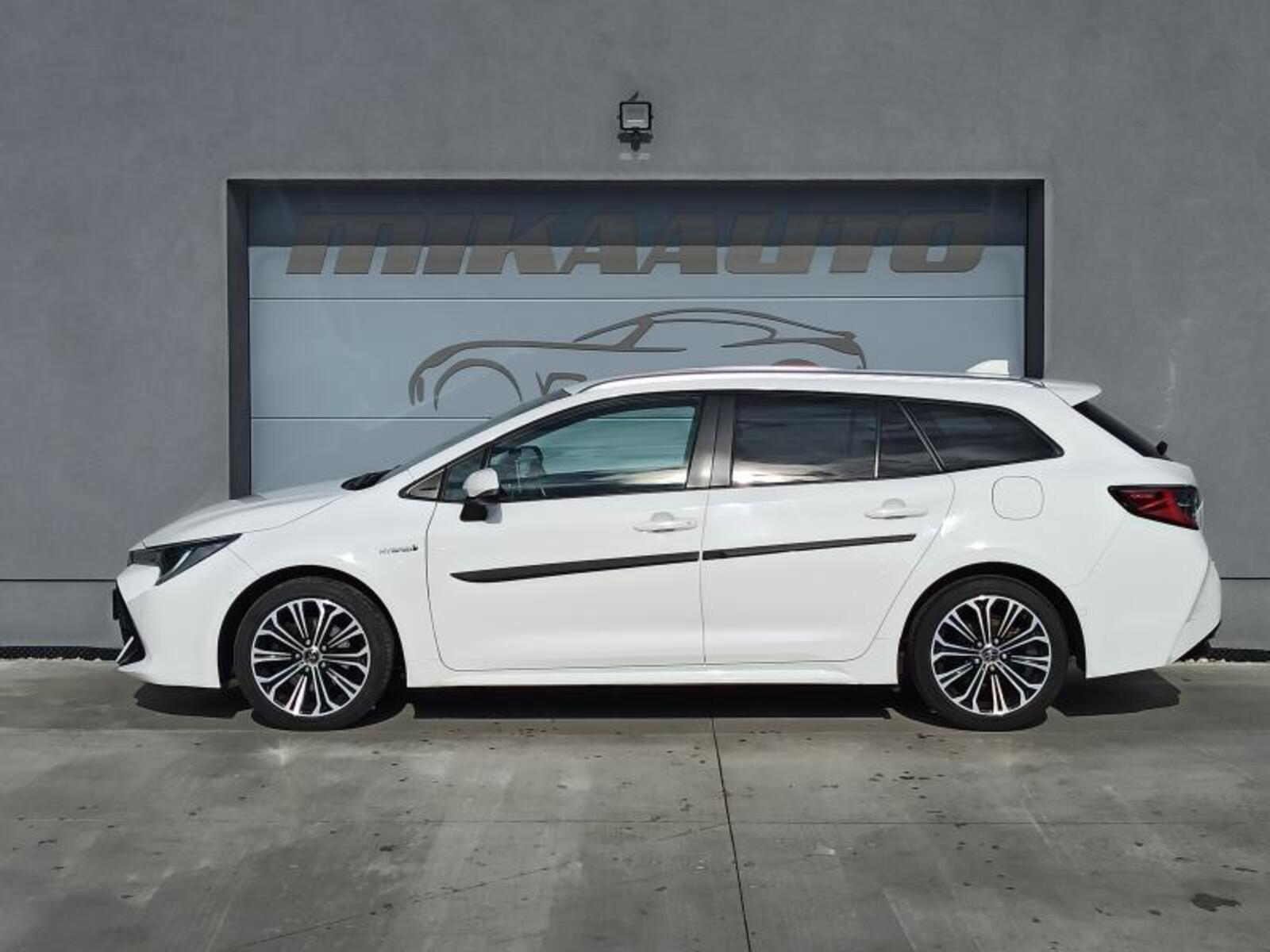 Toyota Corolla 8