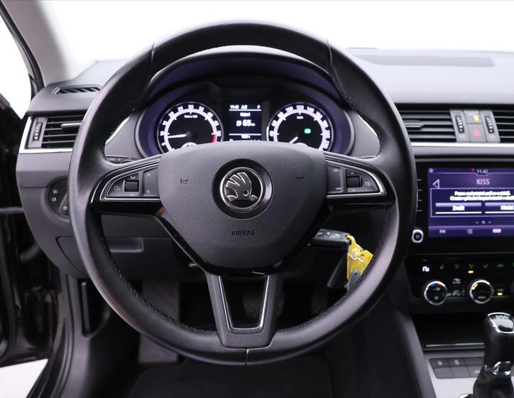 Škoda Octavia 18