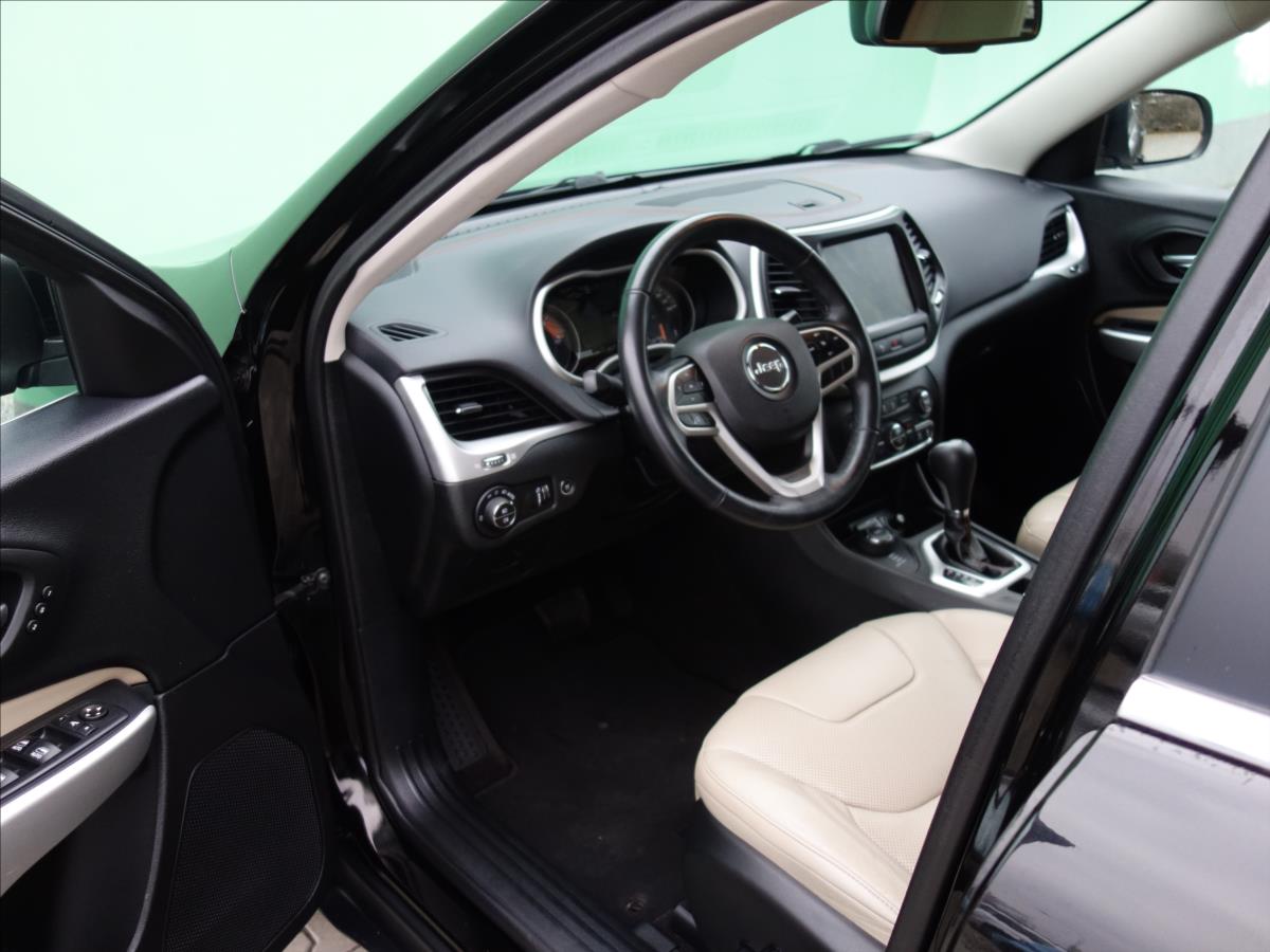 Jeep Cherokee