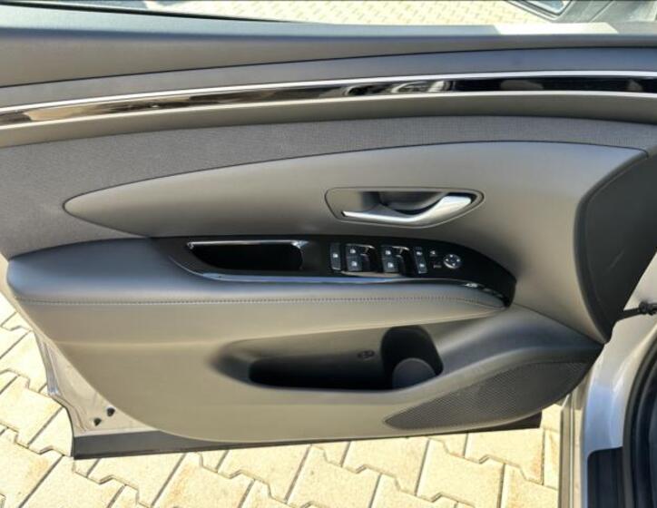Hyundai Tucson 12