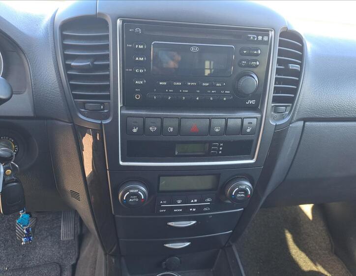 KIA Sorento 15
