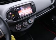Toyota Yaris 17