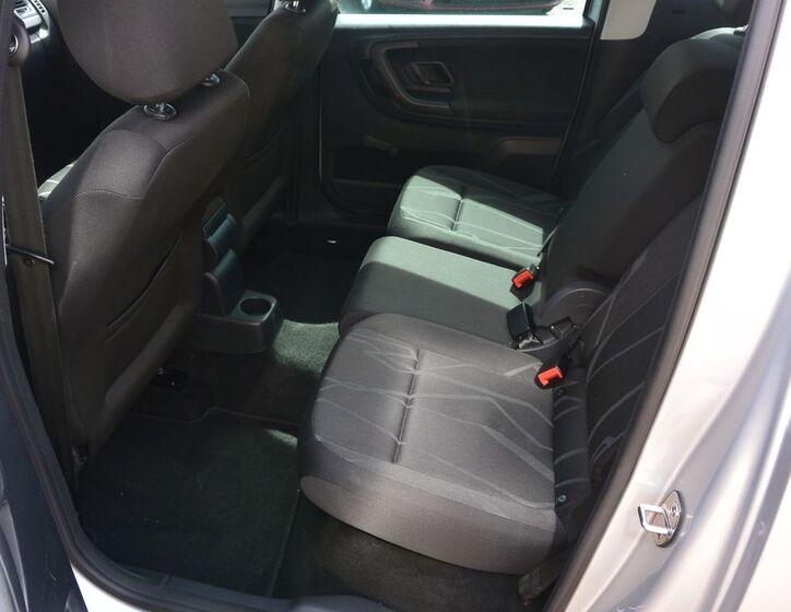 Škoda Roomster 22