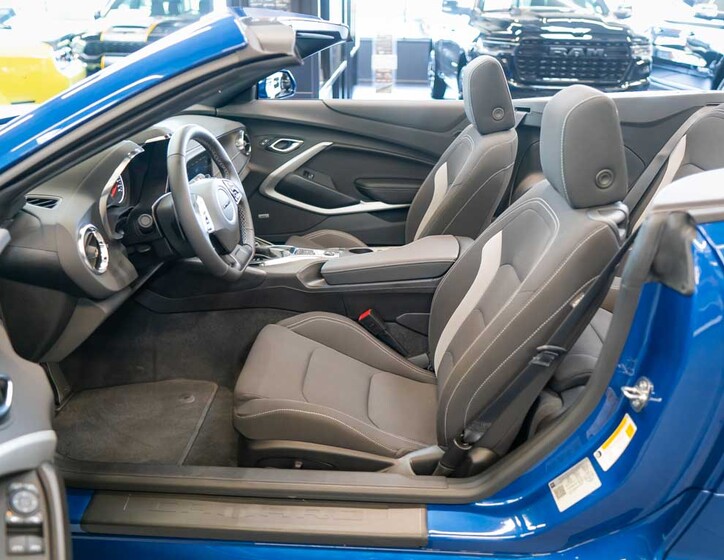 Chevrolet Camaro 13