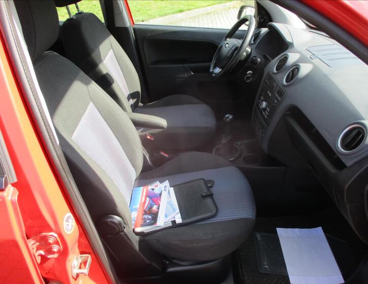 Ford Fusion 13