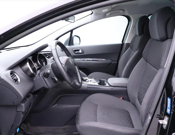 Peugeot 3008 12