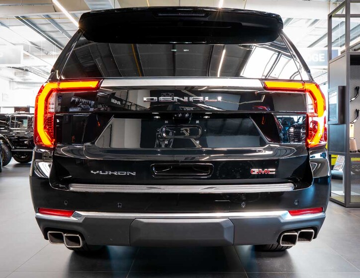 GMC Yukon 5