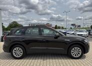 Volkswagen Touareg 7