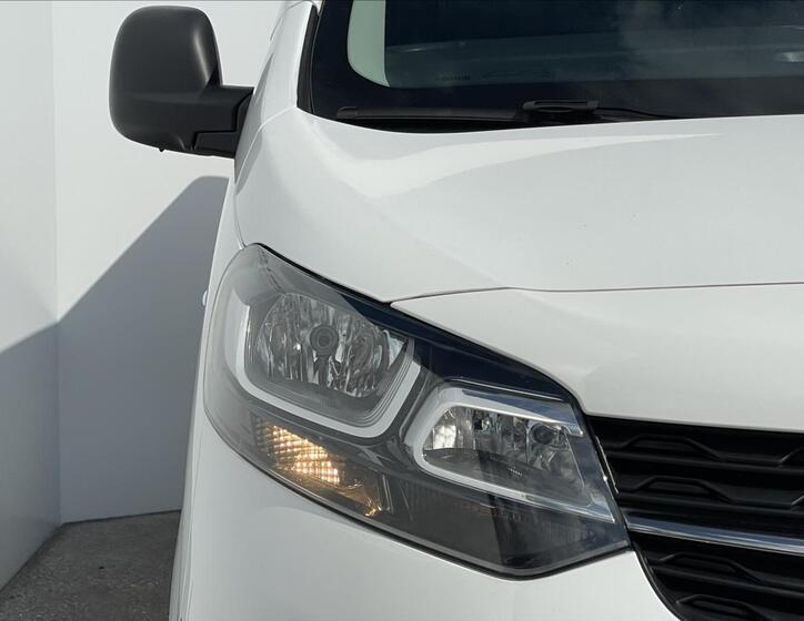Opel Vivaro 16