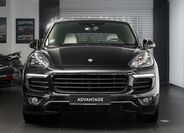 Porsche Cayenne 2