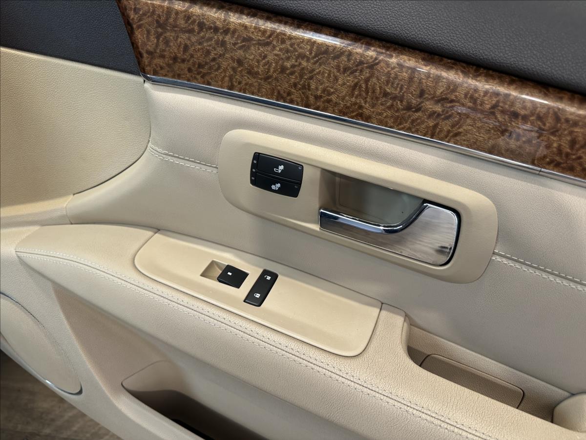 Cadillac SRX