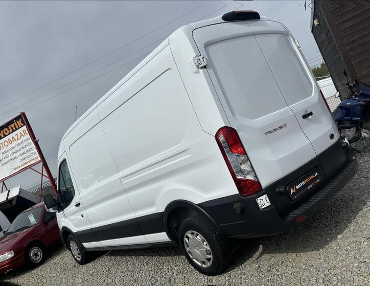 Ford Transit 7