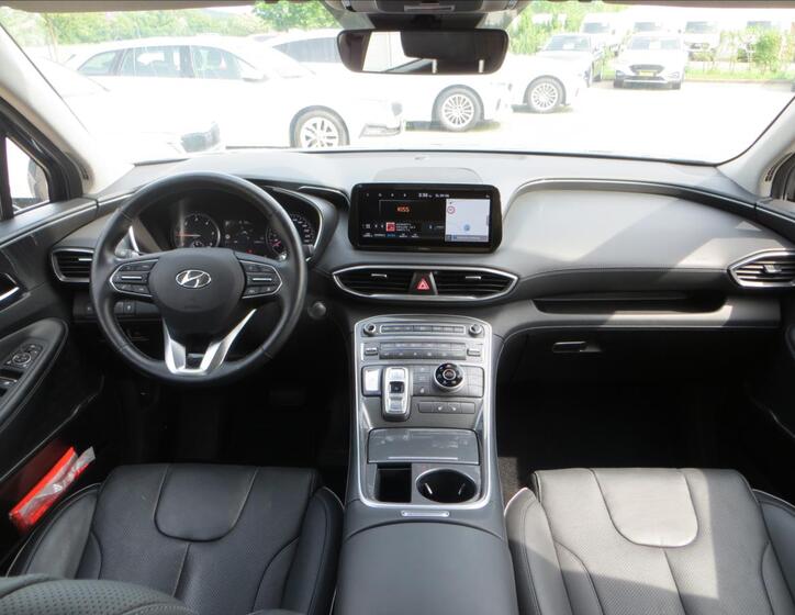 Hyundai Santa Fe 23