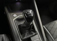 Volkswagen Golf 15