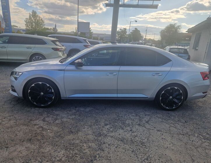Škoda Superb 8