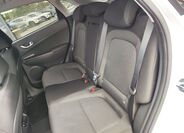 Hyundai Kona 7