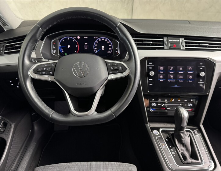 Volkswagen Passat 18