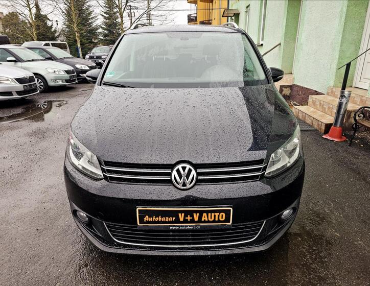 Volkswagen Touran 2