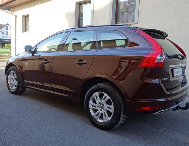 Volvo XC60 9
