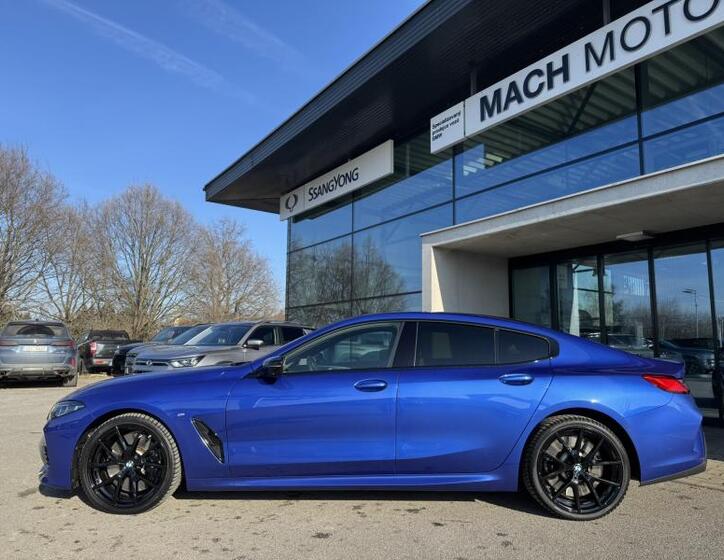 BMW Řada 8 8