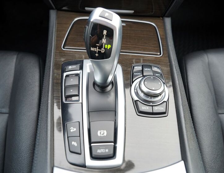 BMW Řada 7 31