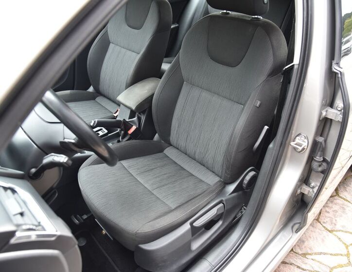 Škoda Octavia 16