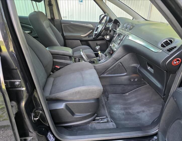 Ford S-MAX 25