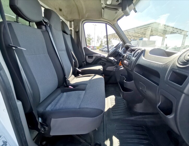 Renault Master 7