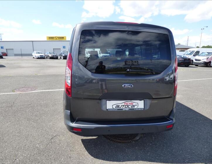 Ford Transit Connect 4