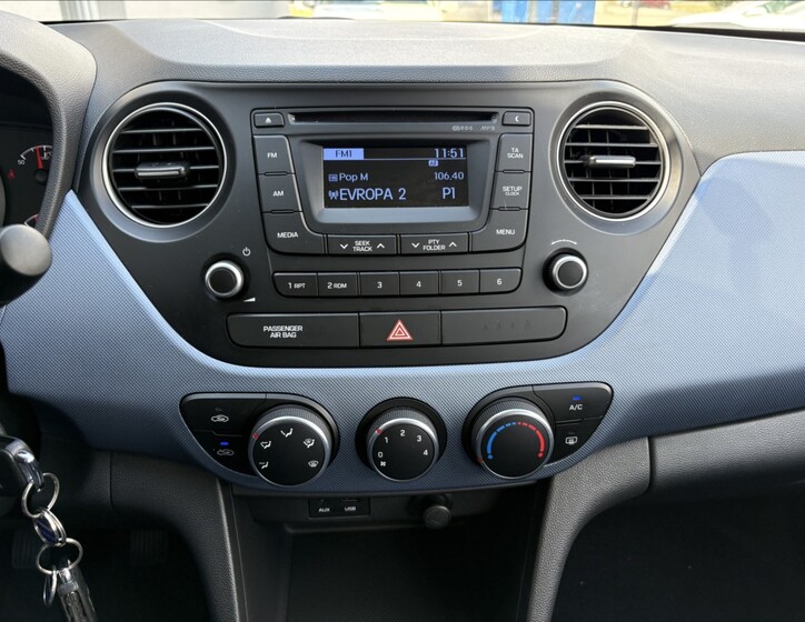Hyundai i10 11