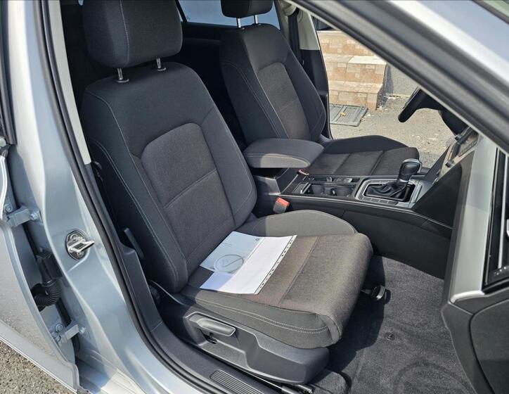 Volkswagen Passat 37